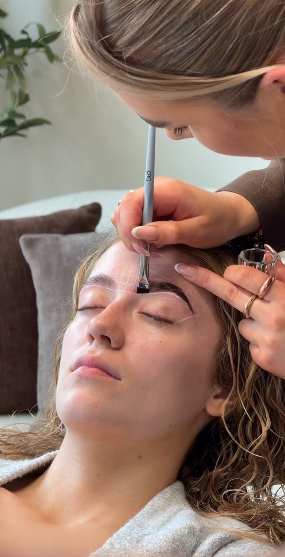 Close-up brow treatment at Kovara